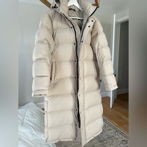 Aritzia Super Puff Long - Halation Grey Size Small